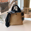 Women's beach portable straw bag